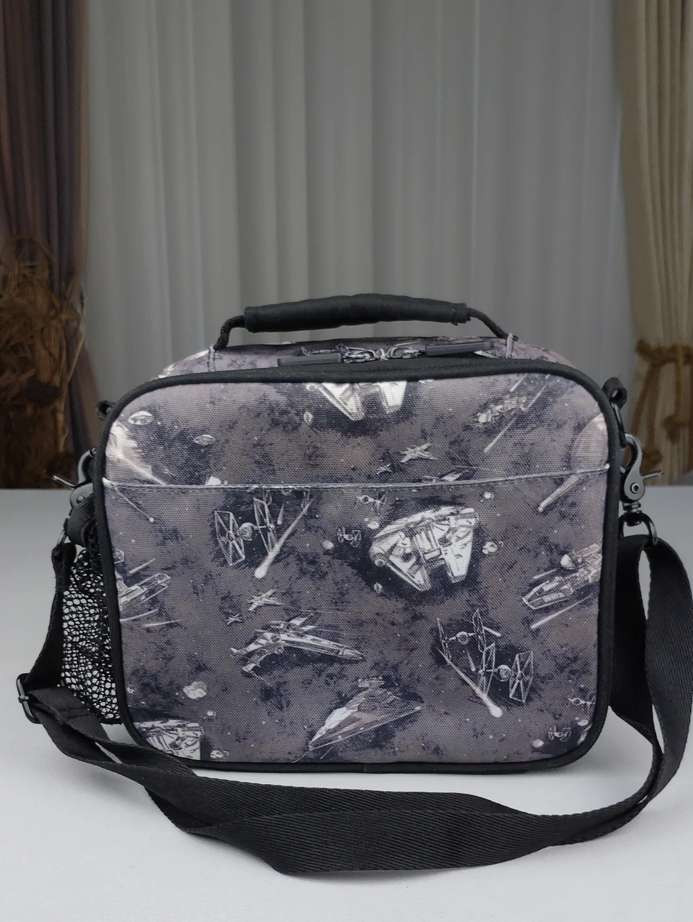 Pottery Barn Teen Star War Luch Bag.